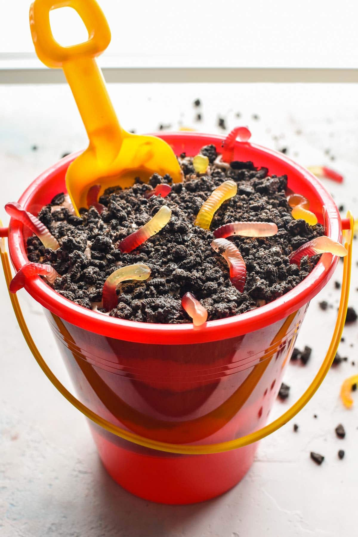 Dirt Pudding (Oreo Dirt Dessert Recipe) | NeighborFood