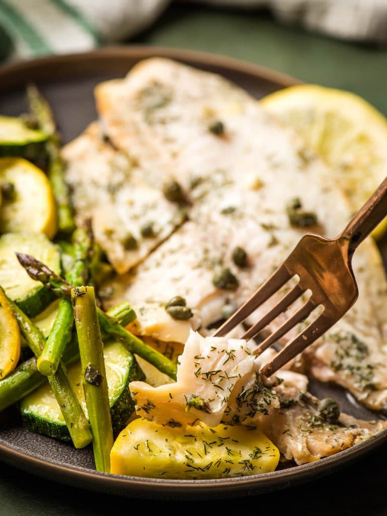 Grilled Tilapia in Foil {Easy 30 Minute Dinner!) Neighborfood