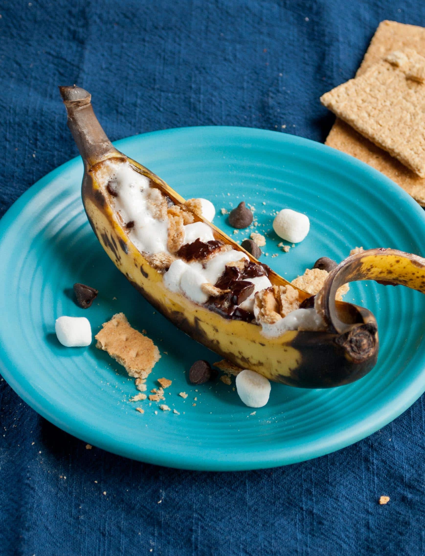 Grilled S'more Banana Packets | Neighborfoodblog.com