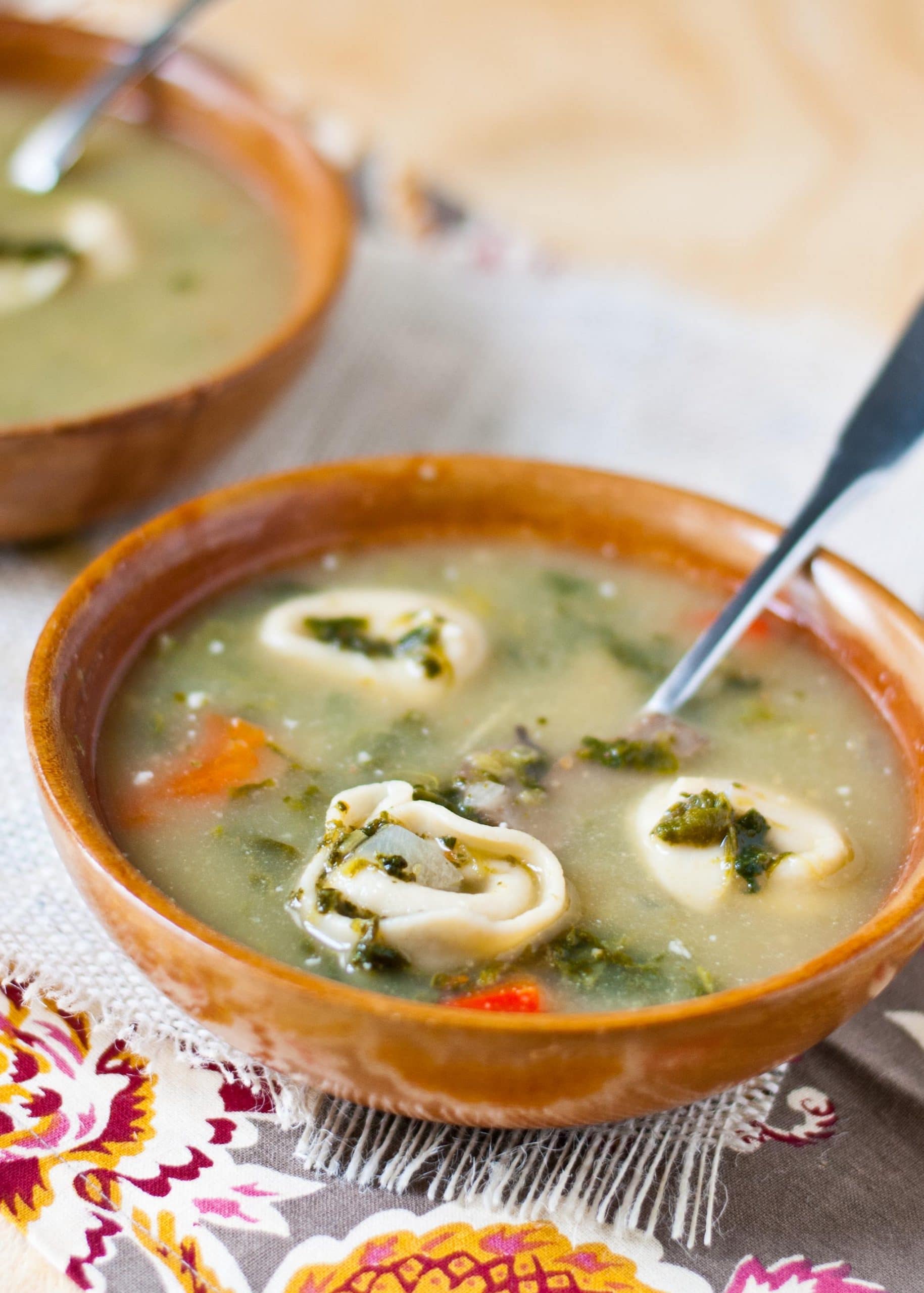 One Pot Spinach and Mushroom Tortellini Soup | Neighborfoodblog.com