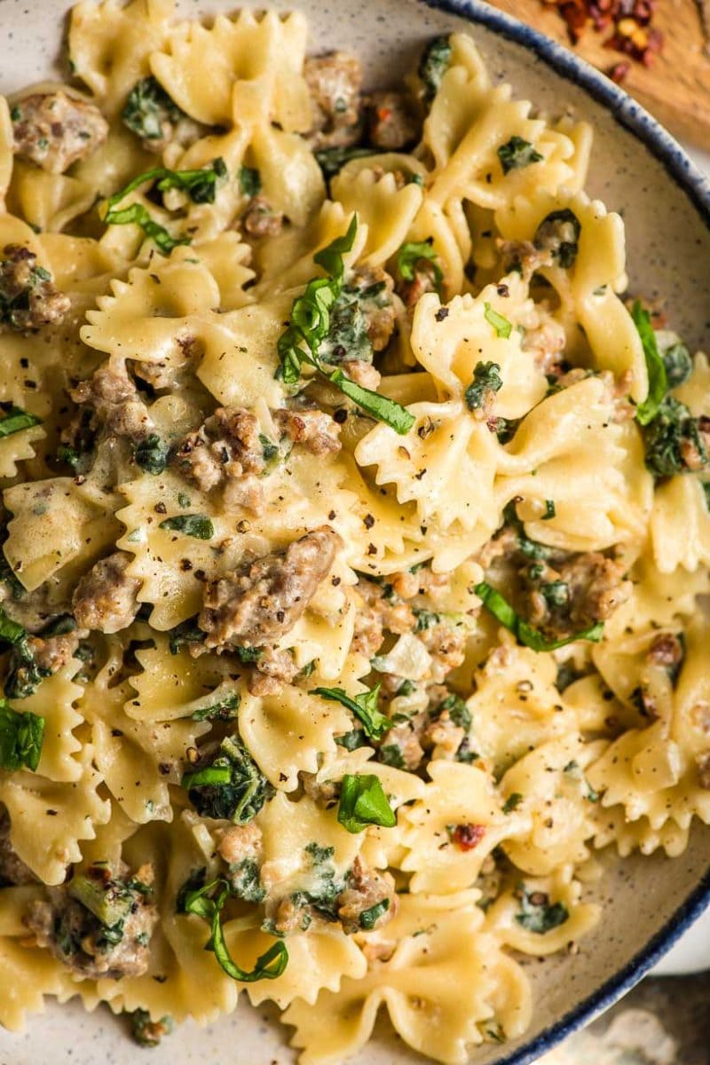 Creamy Italian Sausage Pasta with Kale | NeighborFood