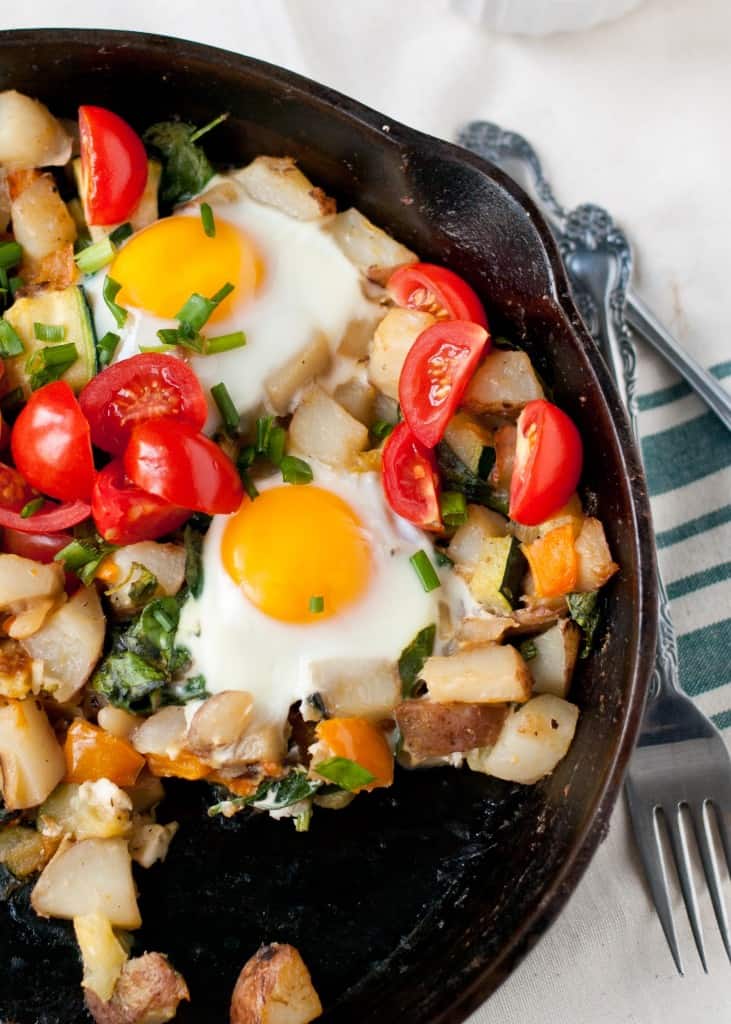 Red Potato, Bell Pepper, and Spinach Breakfast Hash | Neighborfoodblog.com