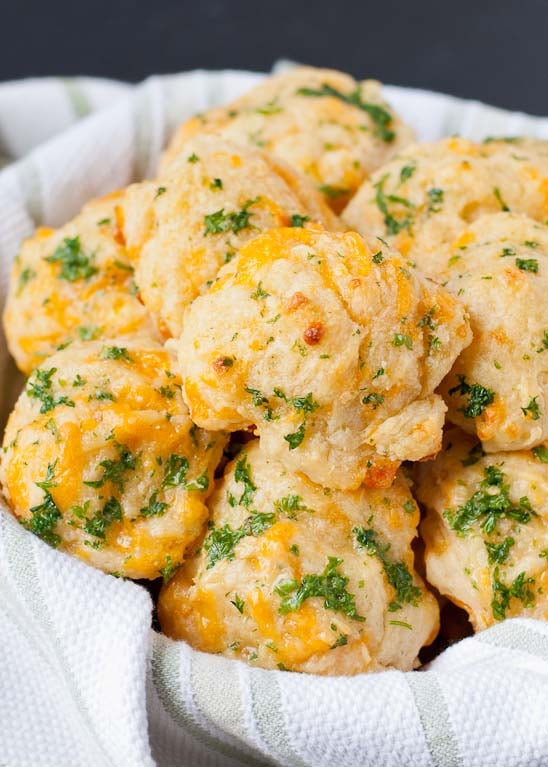 Copy Cat Red Lobster Cheddar Bay Biscuits