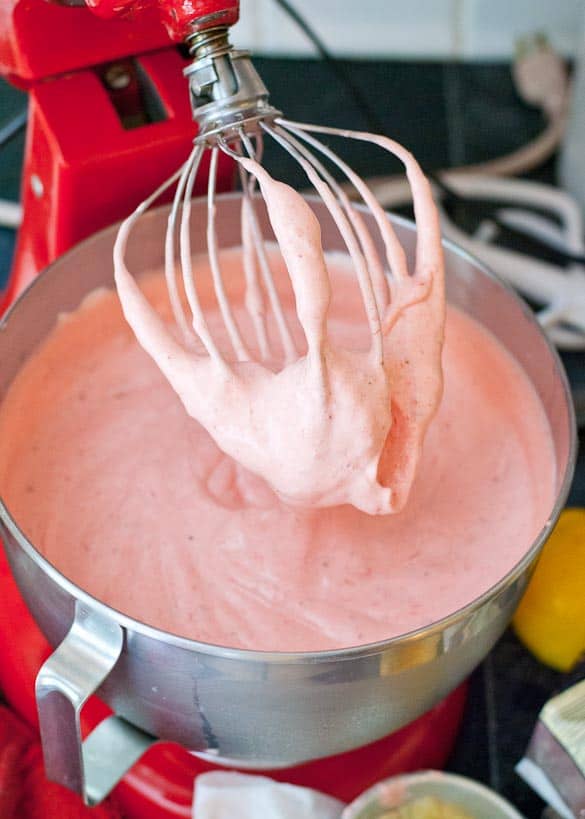 How to Make No Bake Frozen Strawberry Lemonade Pie