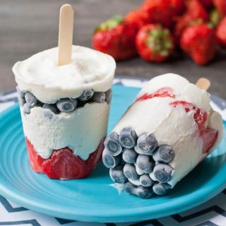 Red, White, and Blue White Chocolate Pudding Pops