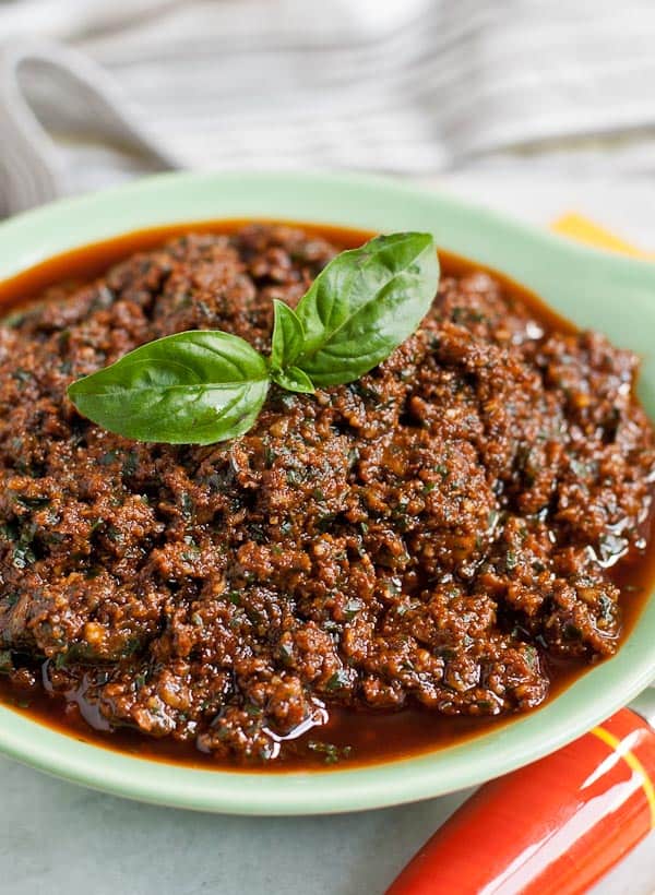 Sundried Tomato Basil Pesto Recipe | NeighborFoodBlog.com