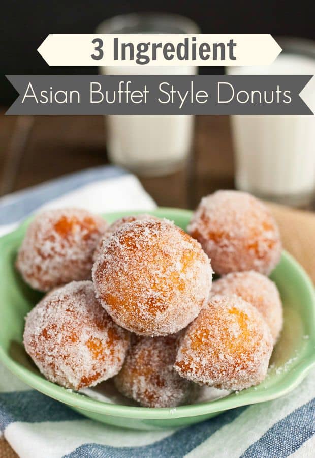 Sugared Chinese donuts in a bowl