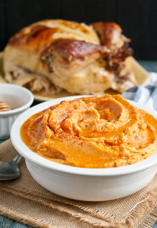 These Honey Chipotle Mashed Sweet Potatoes are the perfect Thanksgiving side dish.