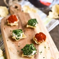 These four ingredient Fiesta Mini Cheese Balls are the perfect party appetizer!