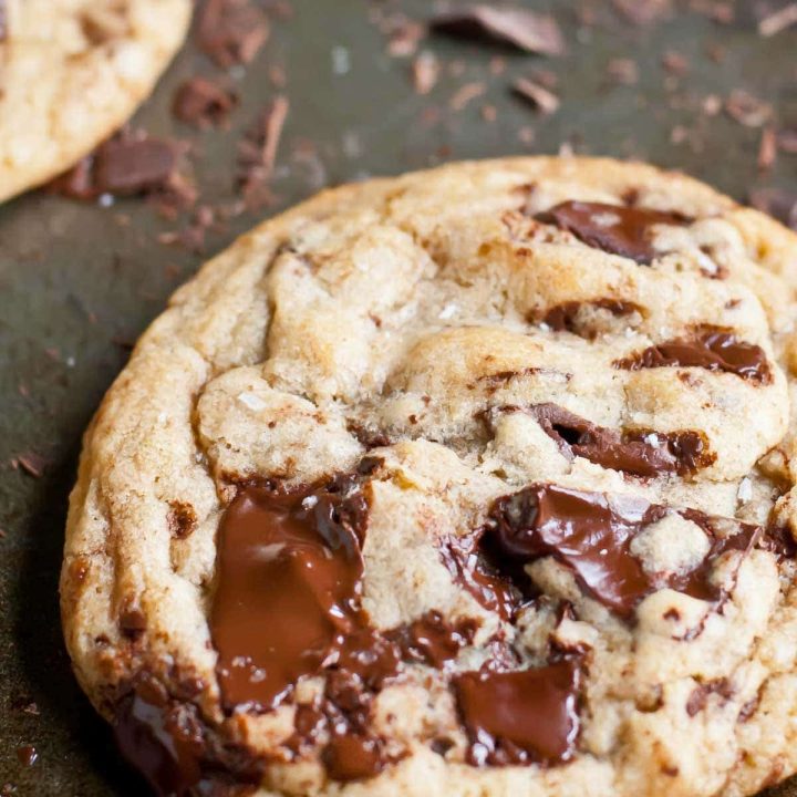 You can make big, glorious Bakery Style Chocolate Chunk Cookies in the comfort of your own home with this killer recipe!