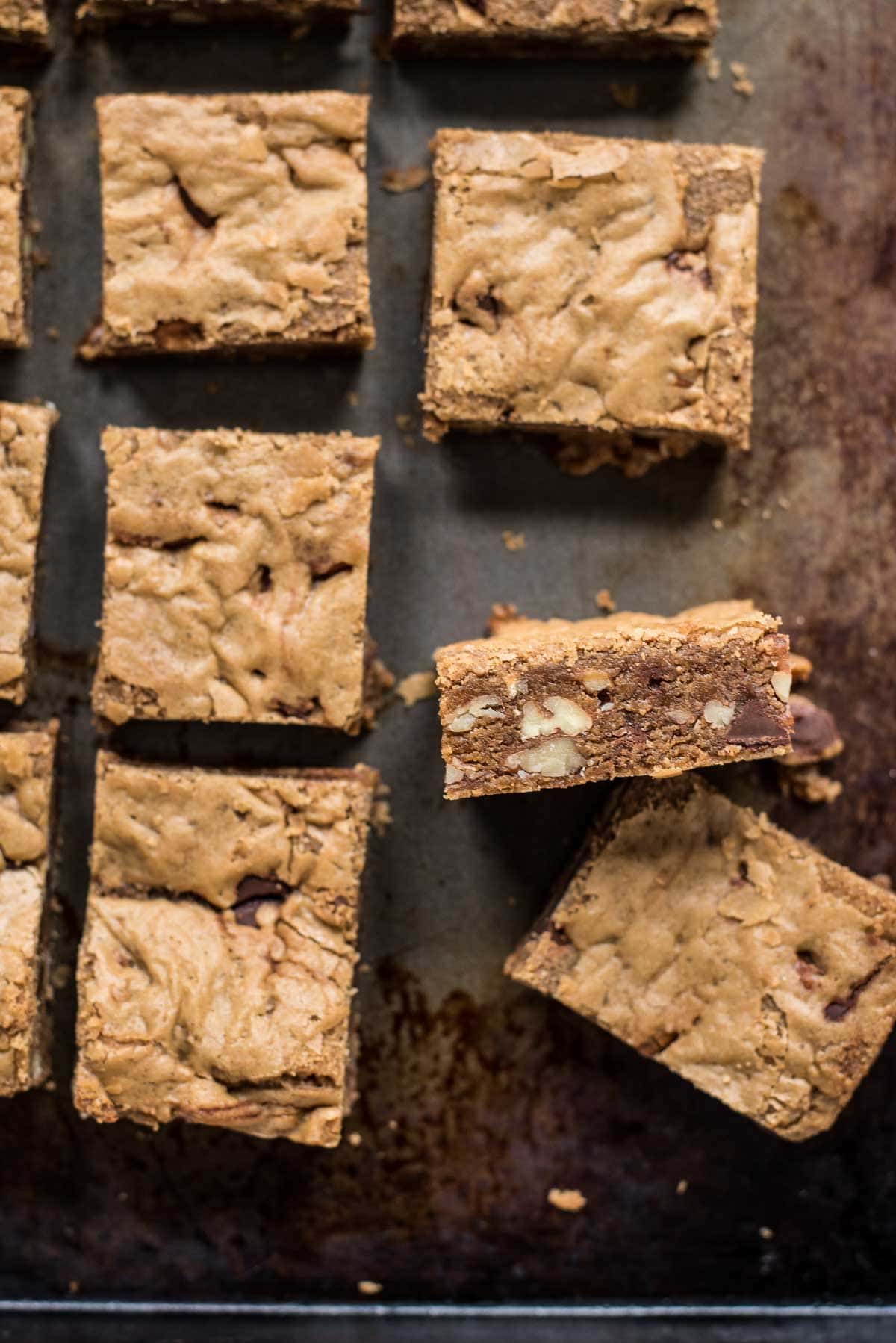 When you need a nostalgic, simple dessert, look no further than these Chewy Browned Butter Blondies.