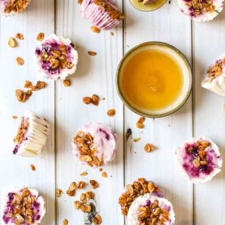 Berry Frozen Yogurt Bites are like a fruit and yogurt parfait in frozen form. They're a great healthy snack or breakfast kiddos and adults will both love.