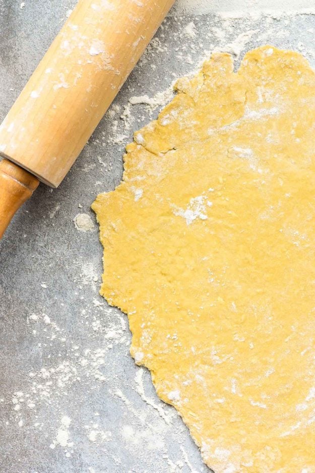 Homemade Egg Noodles Recipe (an Amish Classic) NeighborFood