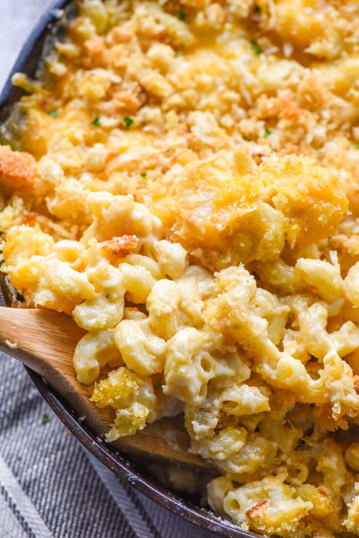 Creamy Baked Mac and Cheese with Panko Crumb Topping - NeighborFood