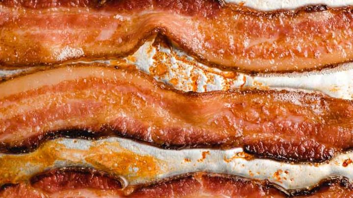 https://neighborfoodblog.com/wp-content/uploads/2021/03/cooking-bacon-in-the-oven-3-720x405.jpg