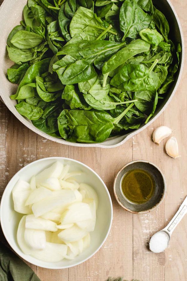 Sauteed Spinach and Onions - NeighborFood