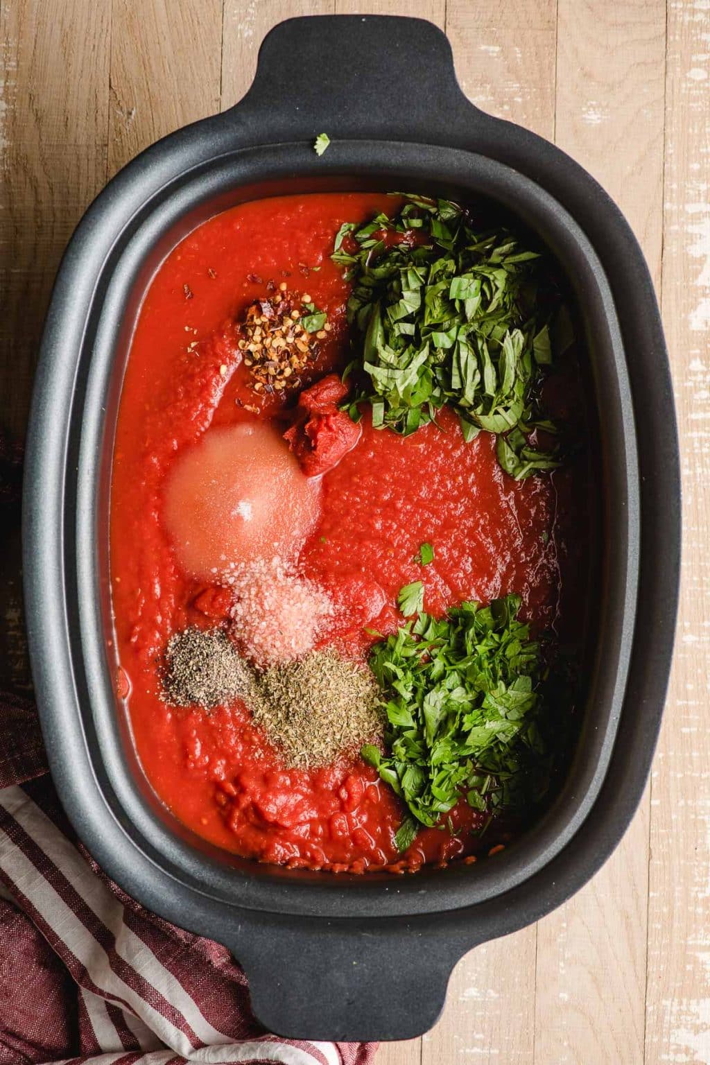 Crock Pot Spaghetti Sauce with Ground Beef NeighborFood