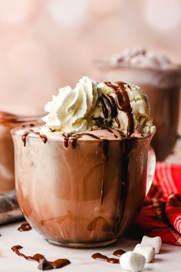 Hot Chocolate Floats - NeighborFood