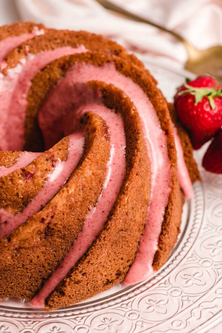 Strawberry Bundt Cake with Strawberry Glaze