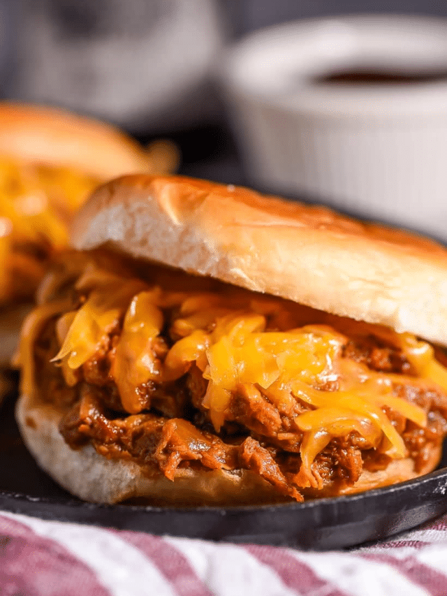 Slow Cooker Barbecue Chicken Sandwiches Story